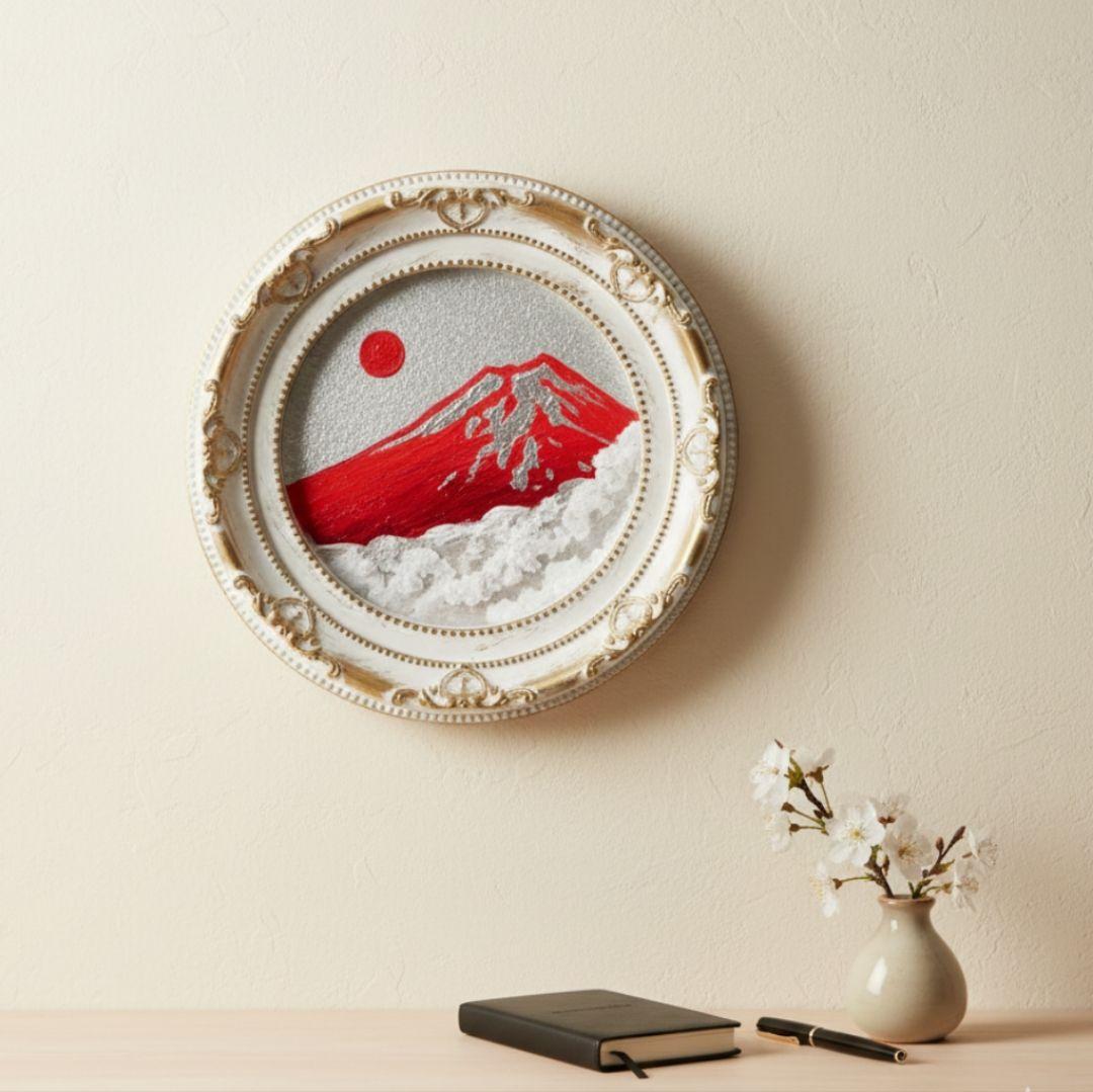 油彩画 円形ミニ絵画「赤富士」 銀の空と白い雲
