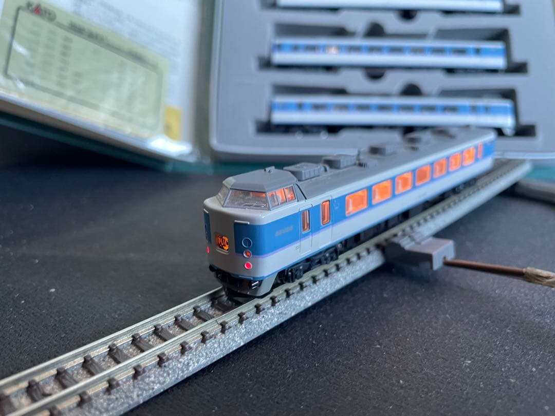 183系あずさニューカラー　KATO。