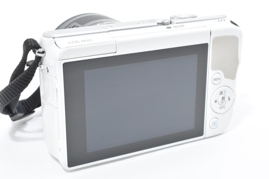 ■美品■Canon キヤノン EOS M10 レンズキット