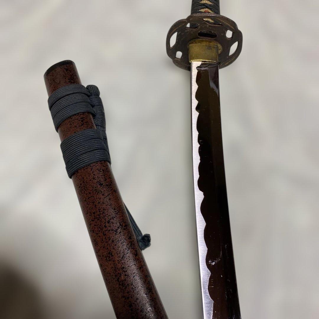 割安模造刀 濃緑柄 波絵透し丸鍔 梨地茶鞘