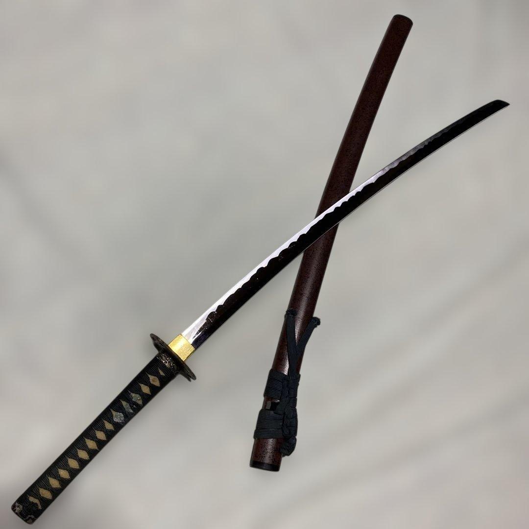 割安模造刀 濃緑柄 波絵透し丸鍔 梨地茶鞘