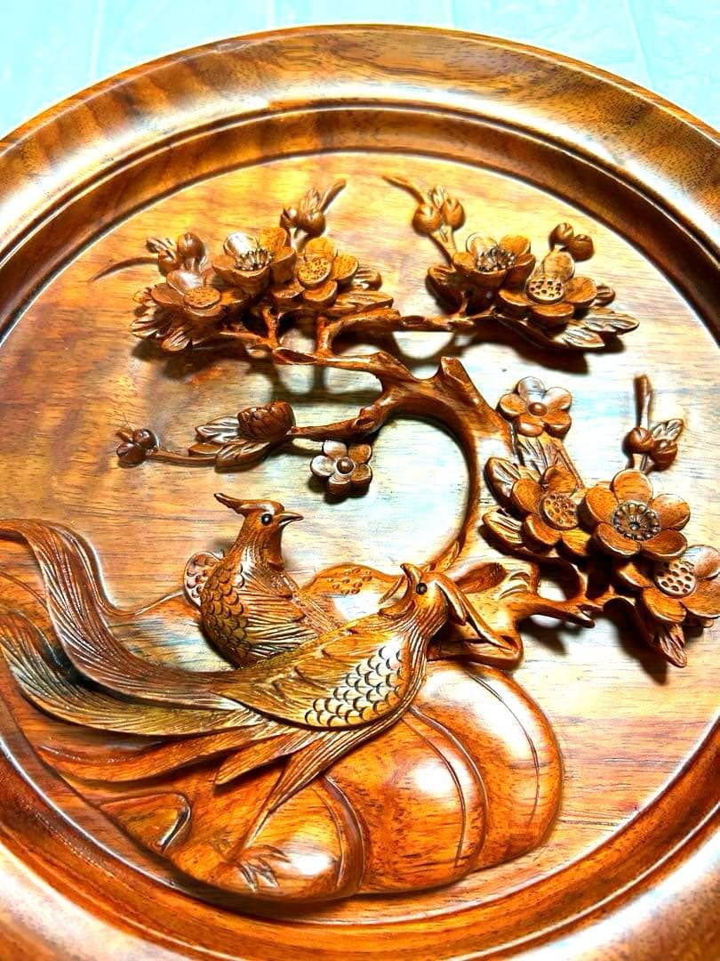 木彫り　花と孔雀　アプリコットプレート