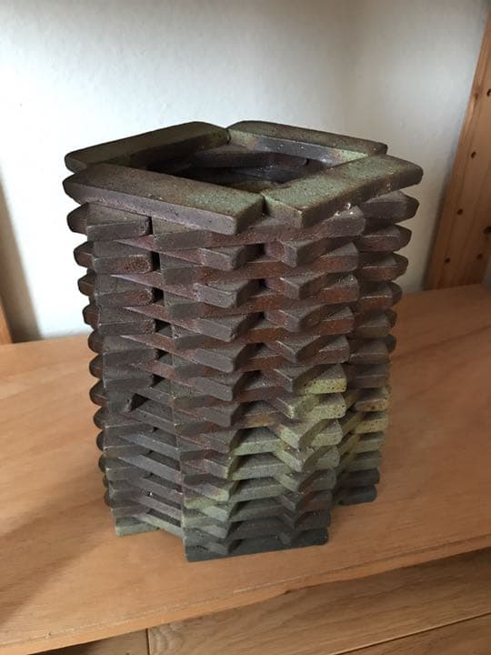 荒船焼焼き締め造形花瓶