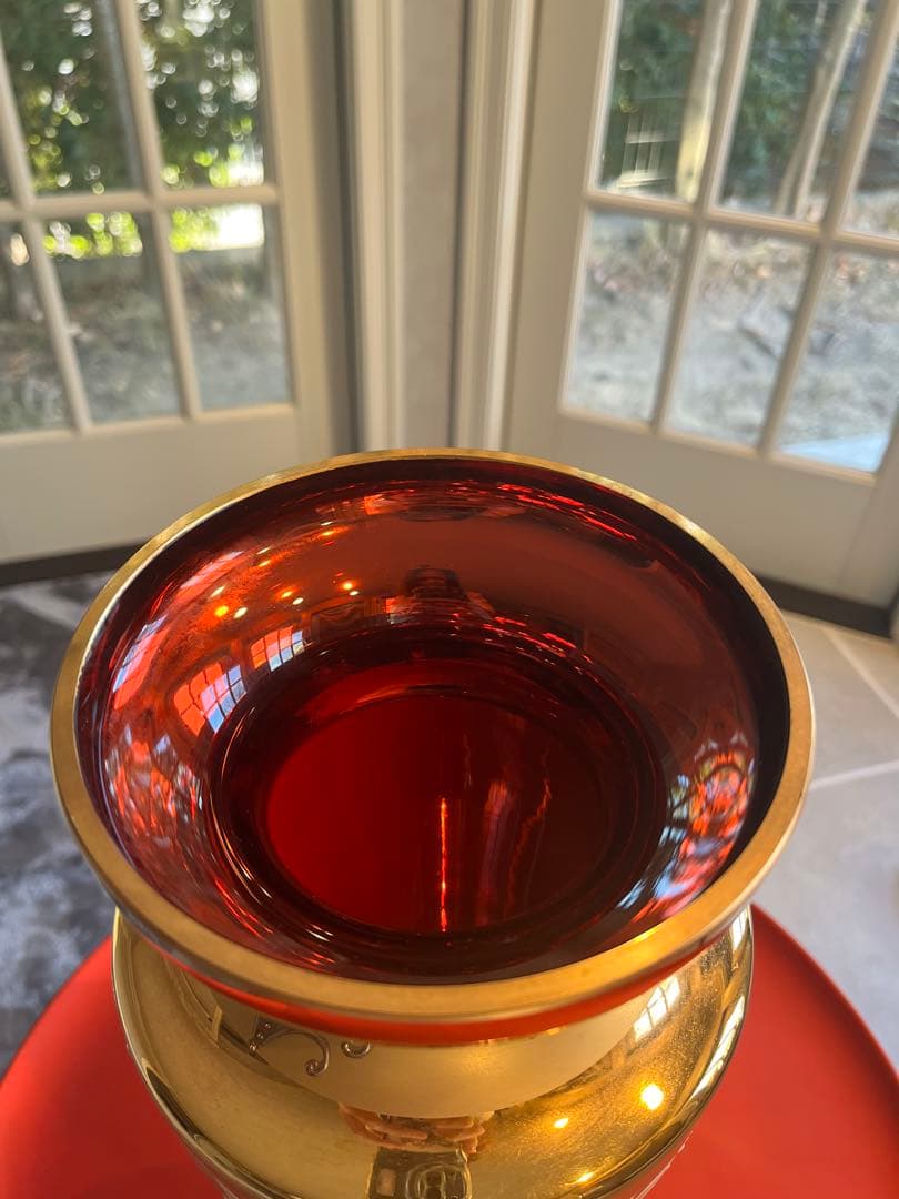 ベネチアグラス　金色と赤色の花瓶　 高さ40cm 幅20cm 奥行20cm