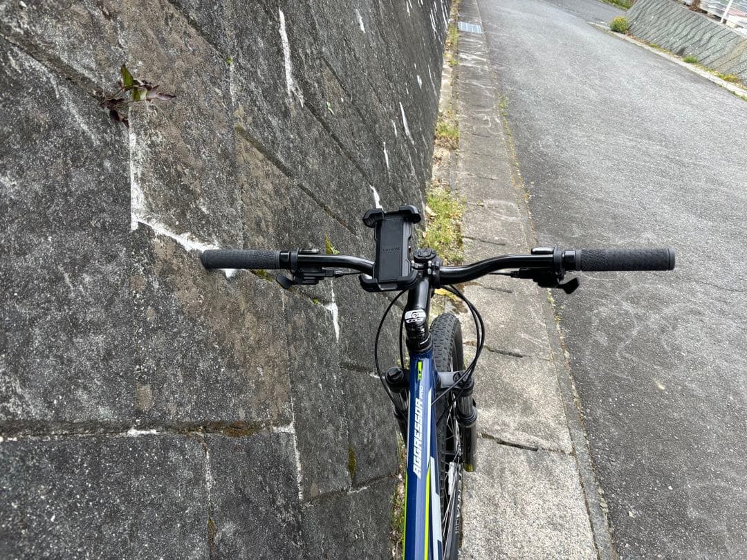 ひ*ろ様 GT アグレッサープロ 27.5 サイズM