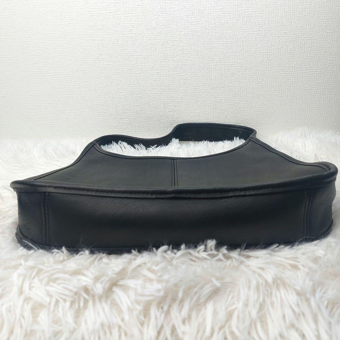 OLD COACH ワンショルダーバッグ　エルゴ　本革　ブラック　9025