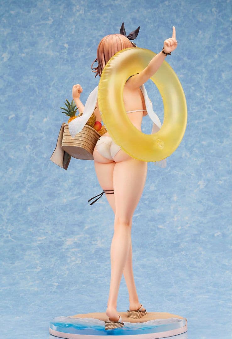 ライザリン・シュタウト　水着Ver.　1/4　フィギュア　デザインココ　アトリエ