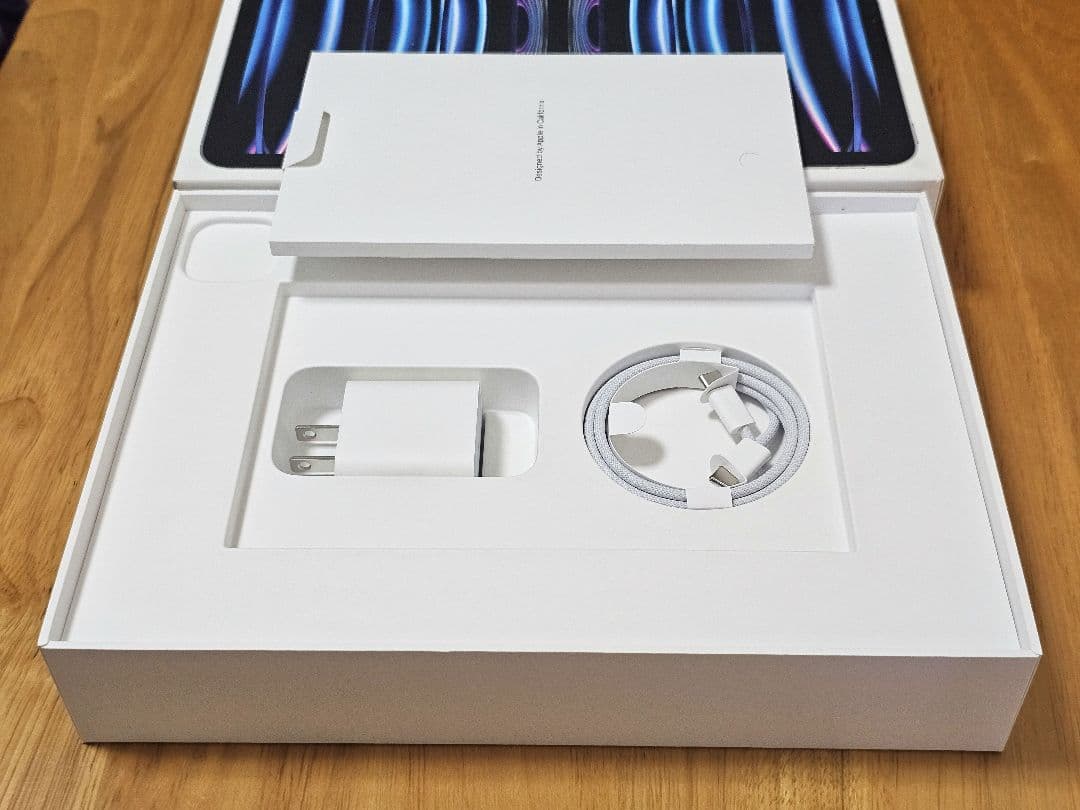 第4世代 iPad Pro 11 256GB WiFi 極美品 M2 シルバー