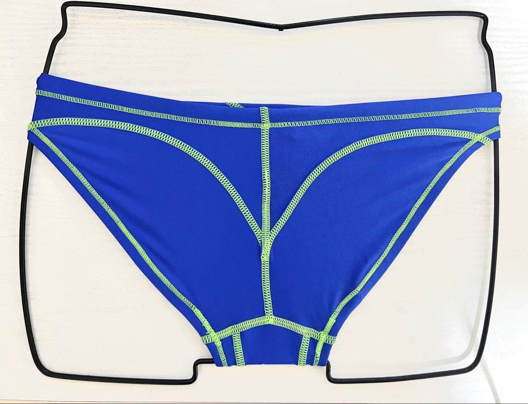 SPEEDO 競泳水着 Sサイズ キネシスカット