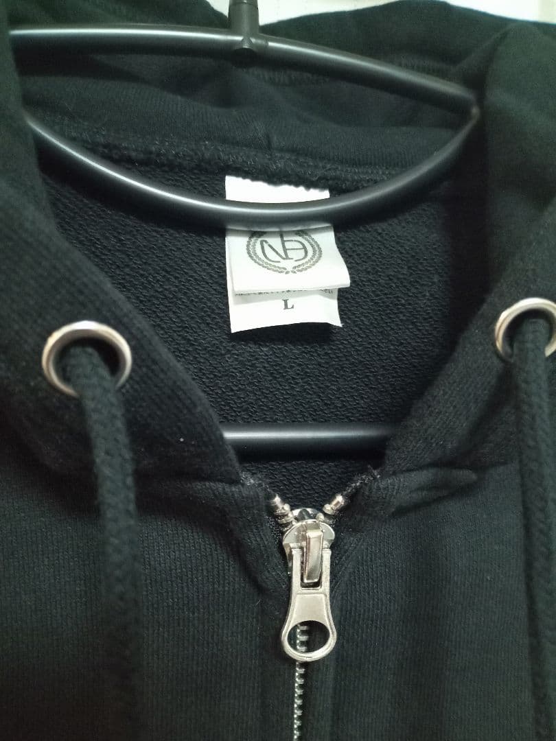 Novelbright ロゴパーカー