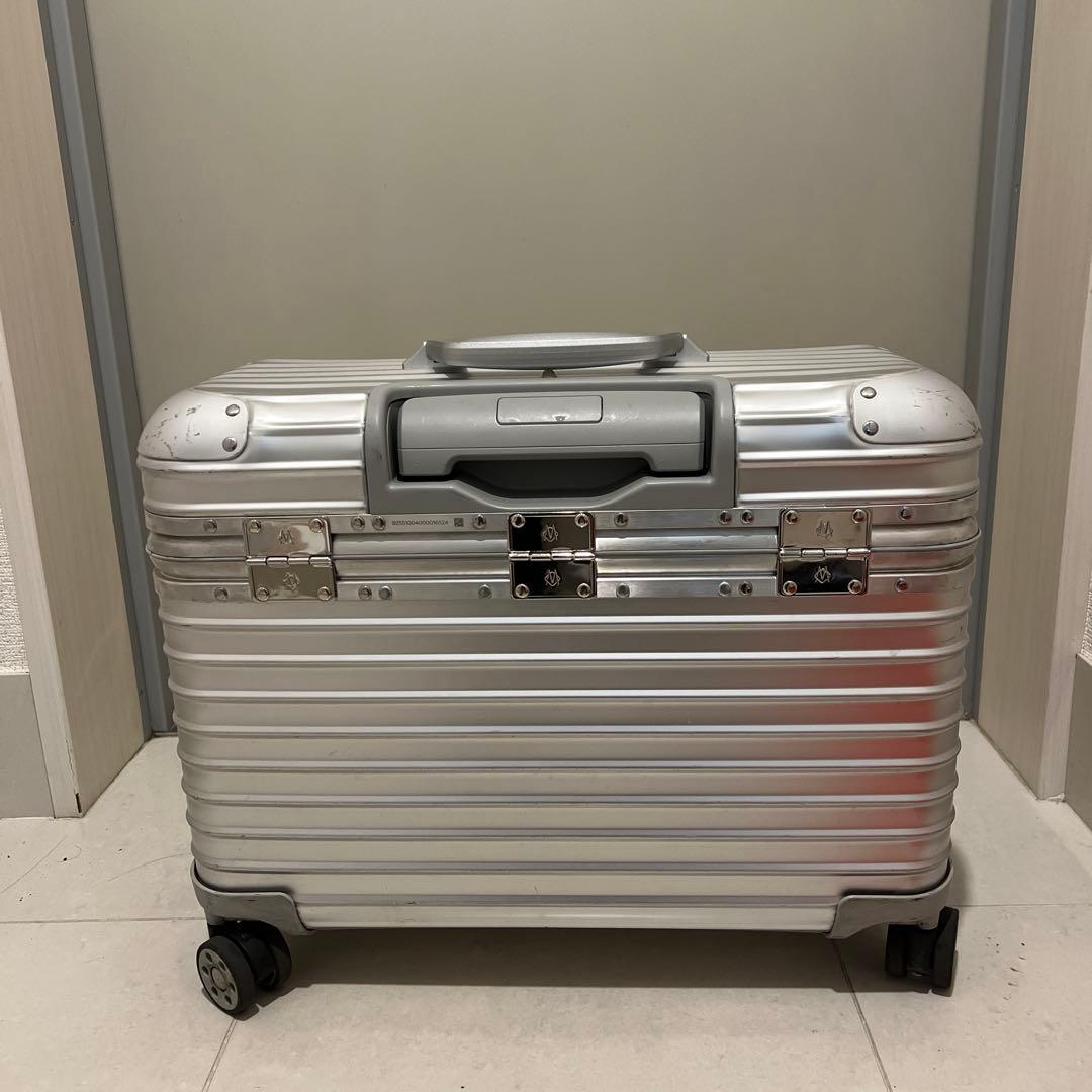 最終値下げ！⭐️Rimowa４輪 パイロット ⭐️