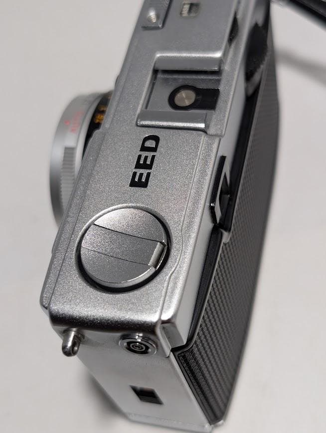 【赤ベロOK】OLYMPUS PEN EED フィルムハーフサイズカメラ