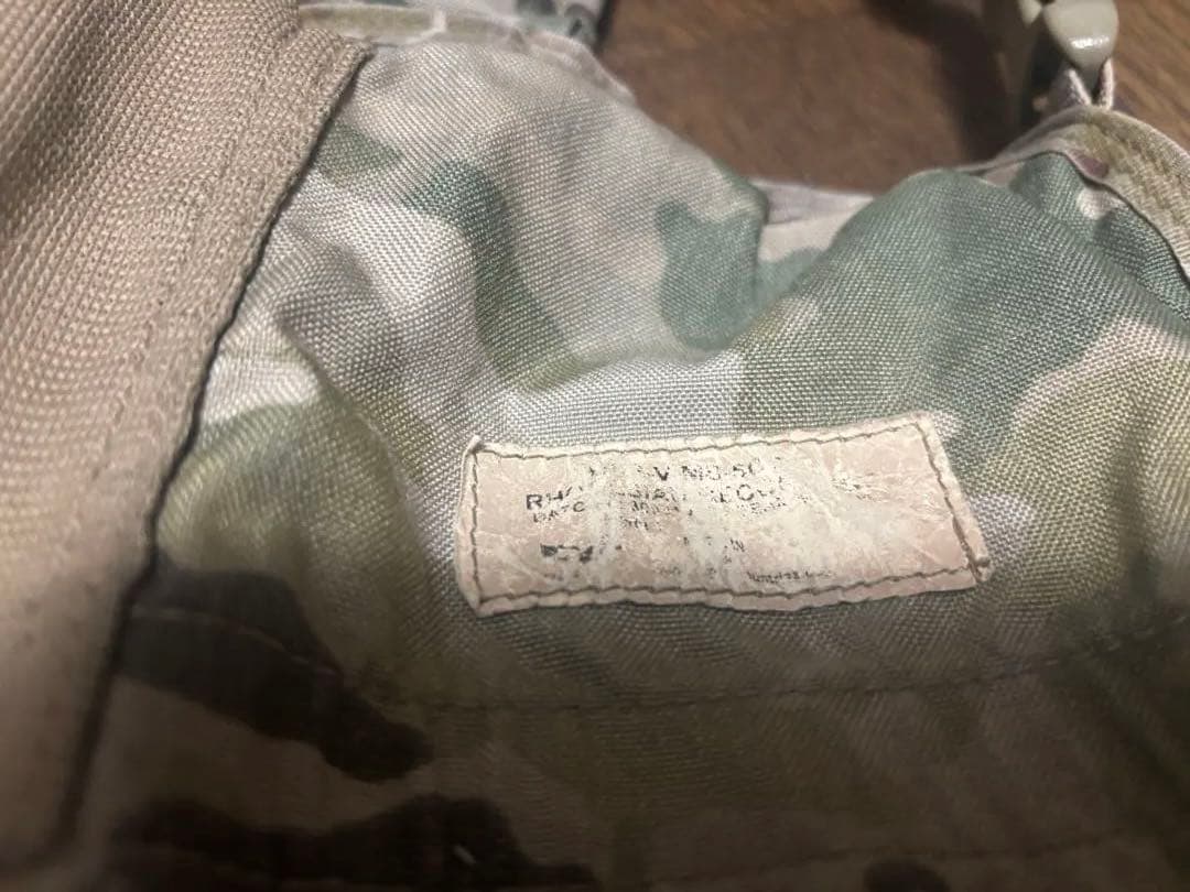 マルチカム eagle RRV ローデシアンベスト