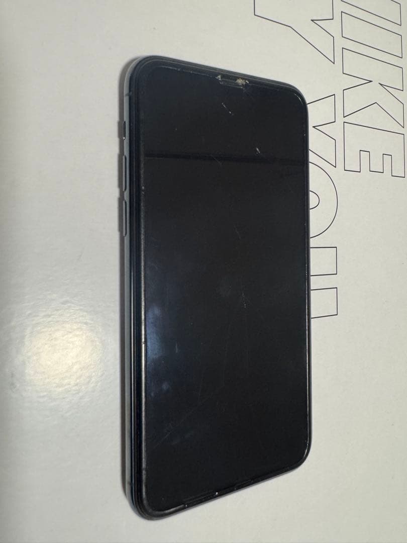 【美品】Apple iPhone 11 Pro 256GB SIMフリー