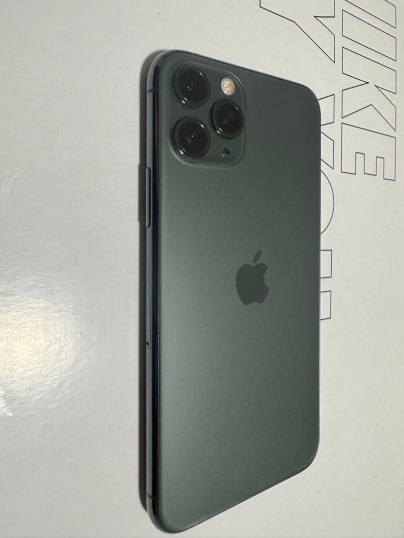 【美品】Apple iPhone 11 Pro 256GB SIMフリー