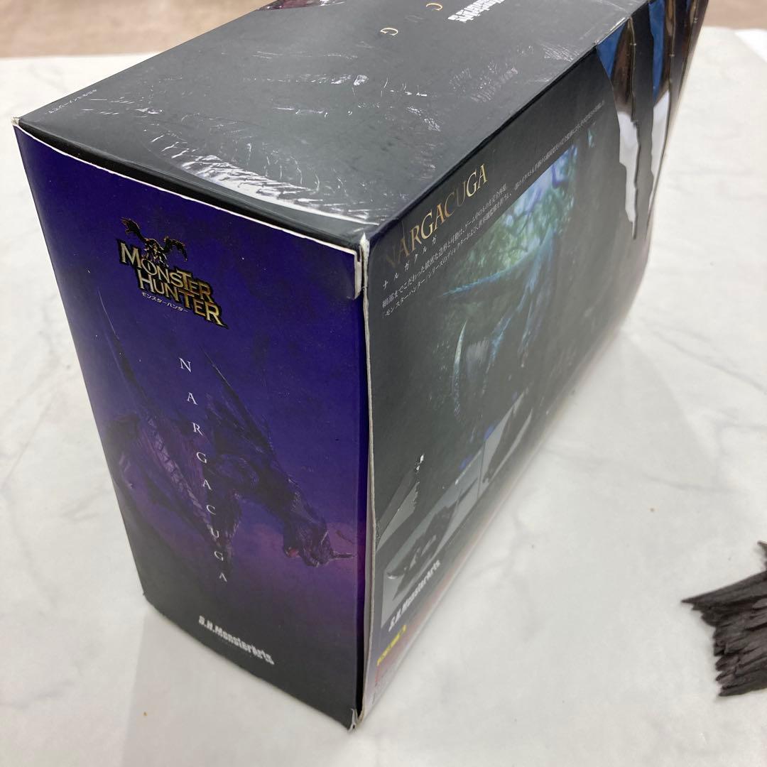 バンダイ NARGACUGA ナルガクルガ　フィギュア