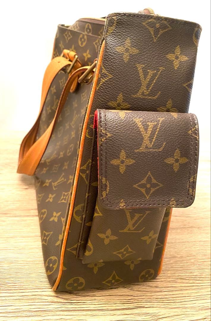 Louis Vuitton ブラウンレザートートバッグ