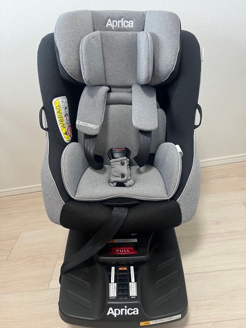 Aprica チャイルドシート 説明書付き　クルリラライト