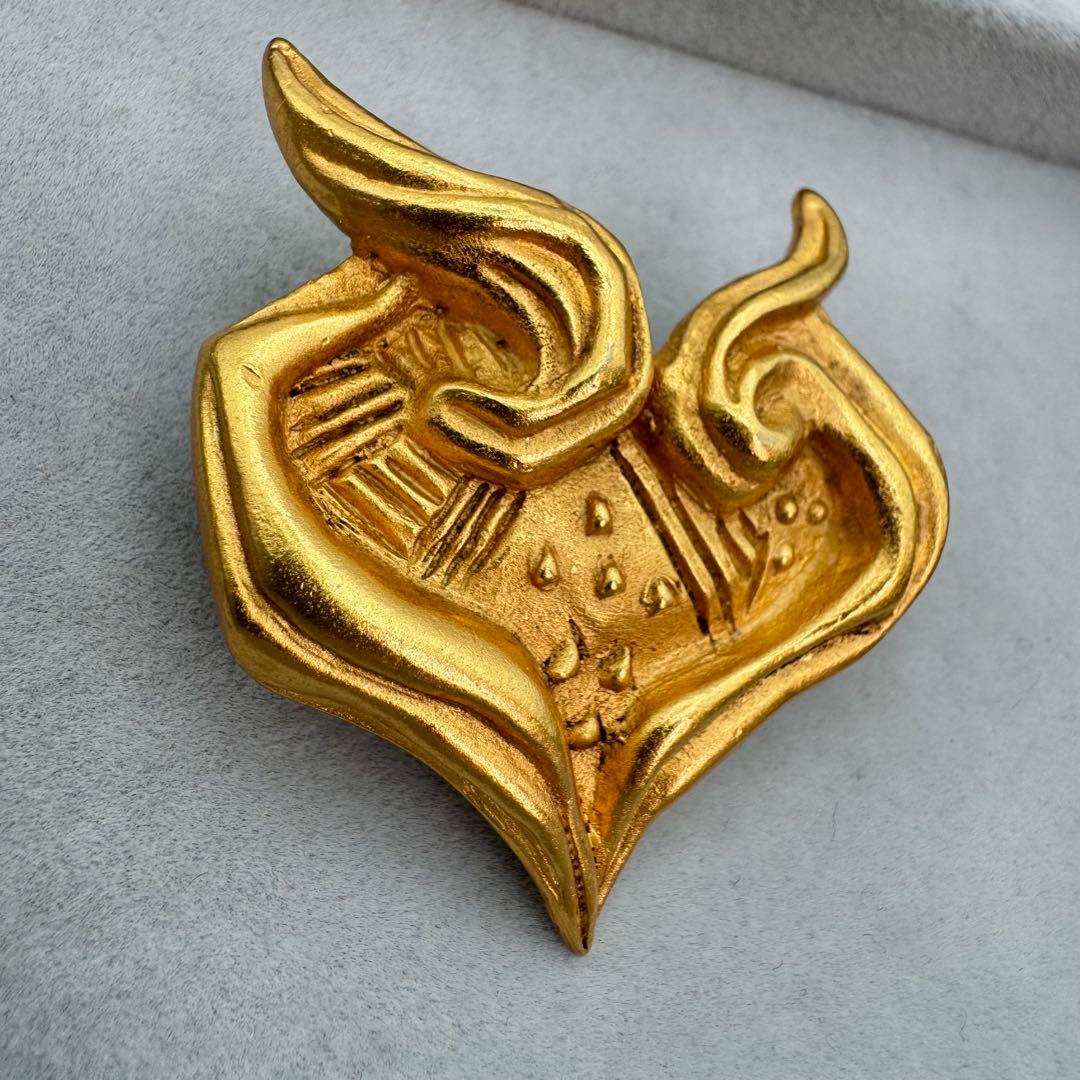 【ヴィンテージ】Christian Lacroix ブローチ　ハート　ゴールド
