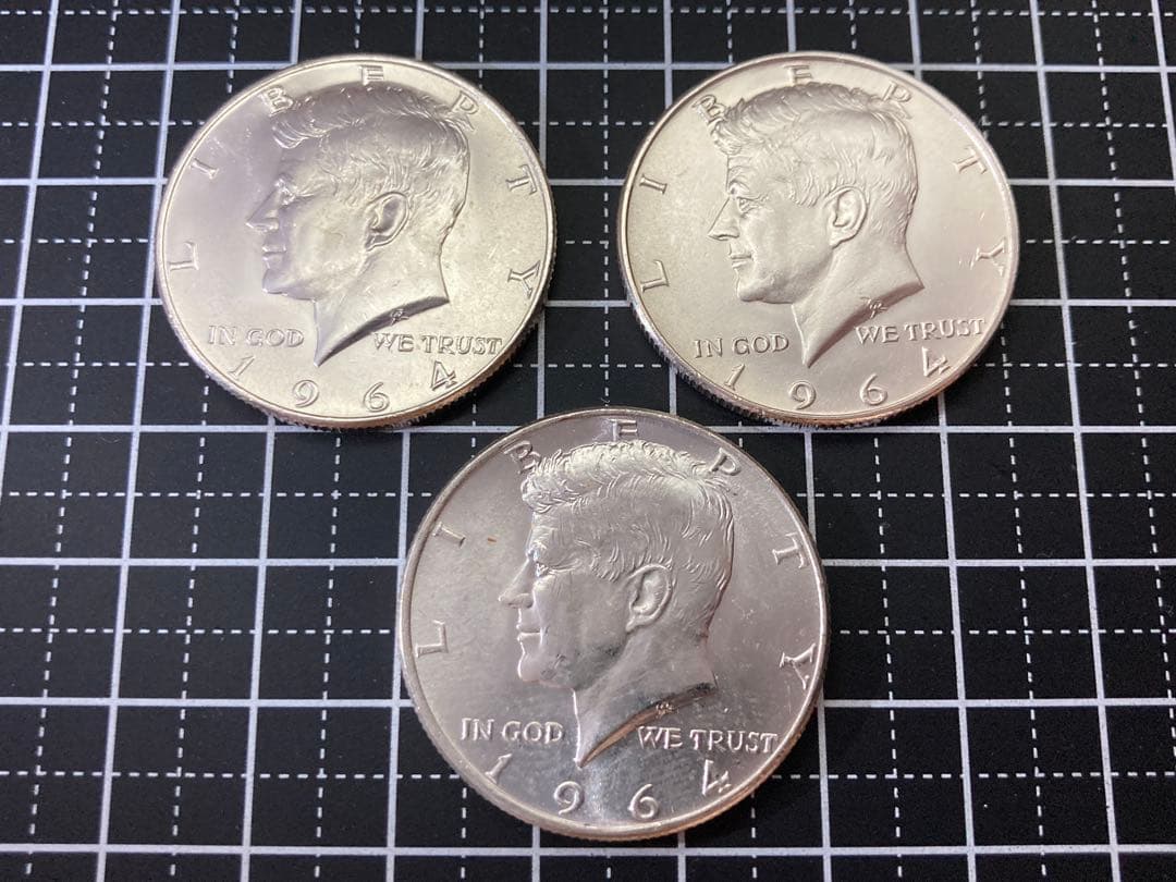 《アメリカ》ケネディハーフダラー銀貨3枚まとめて［2］