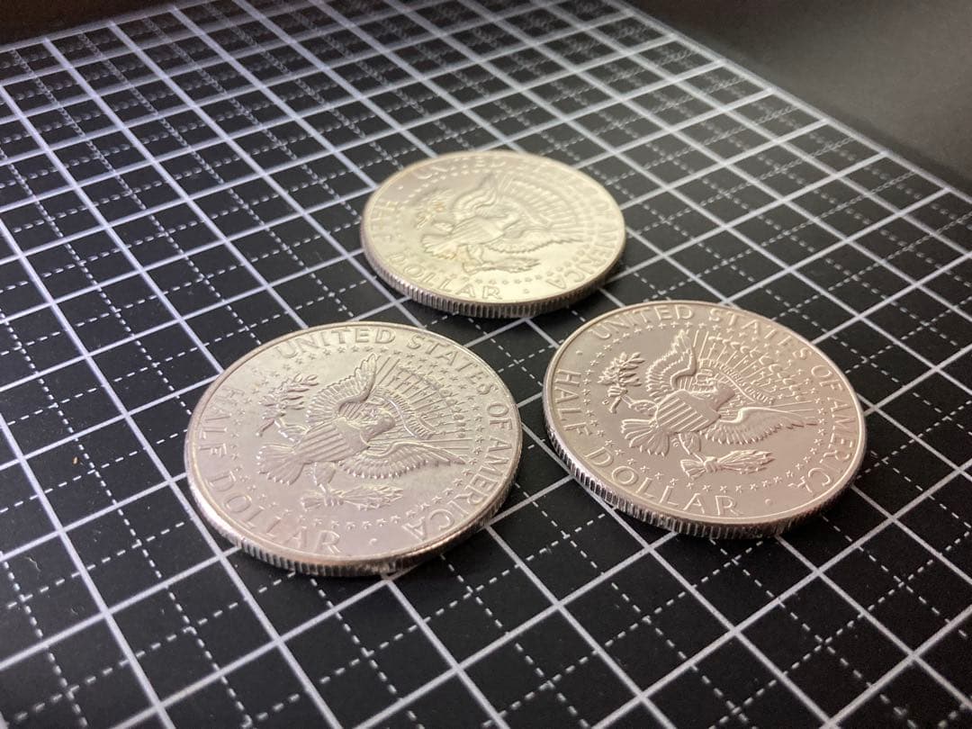 《アメリカ》ケネディハーフダラー銀貨3枚まとめて［2］