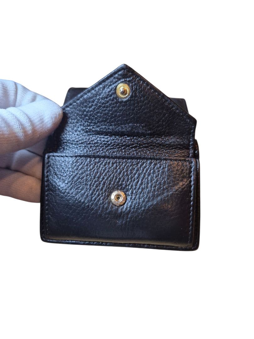 ＰＲＡＤＡ　プラダ　サフィアーノ　三つ折り財布 y