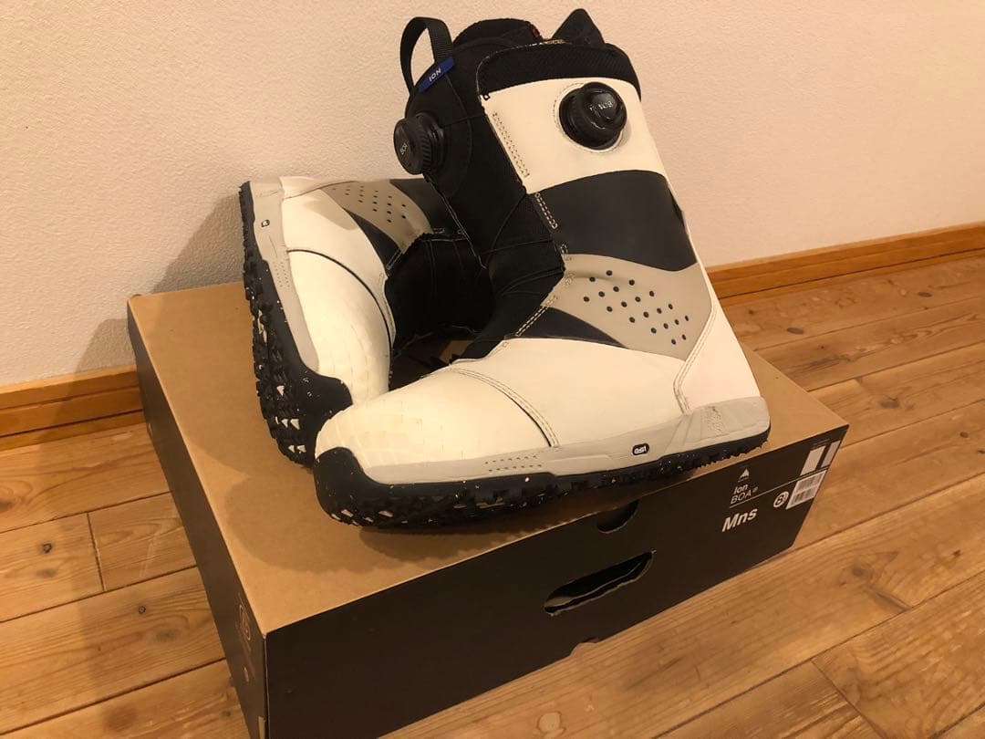 ★希少★ ホワイト Burton Ion Boa 26.5cm アイオン