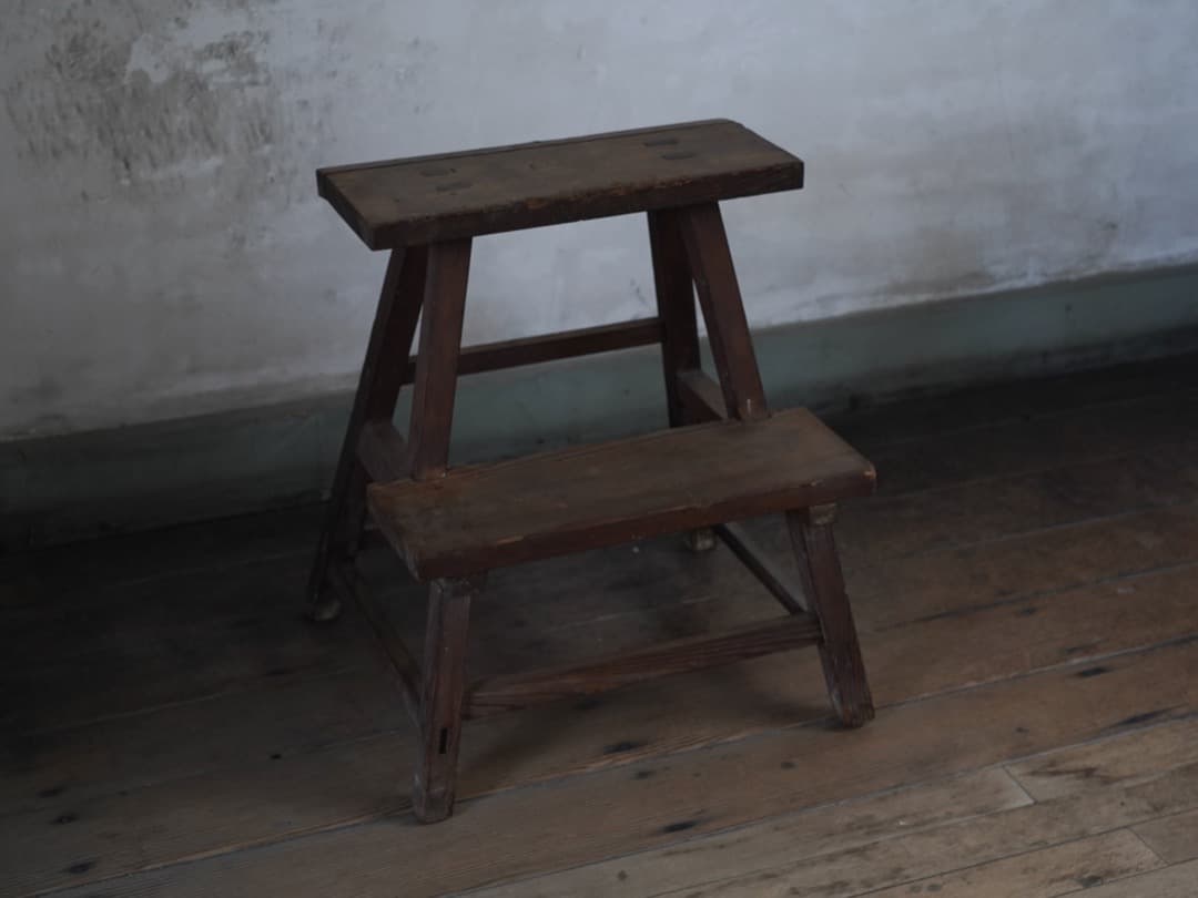 古い木製踏み台 明治-大正頃 / 古道具 古家具 郵便局 踏台 椅子 スツール