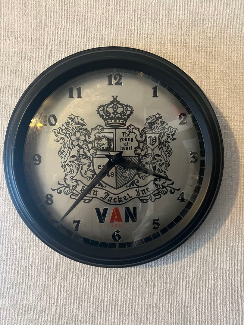 VAN JAC 掛時計　ヴァンヂャケット　丸VAN IV 向かい獅子　Kent