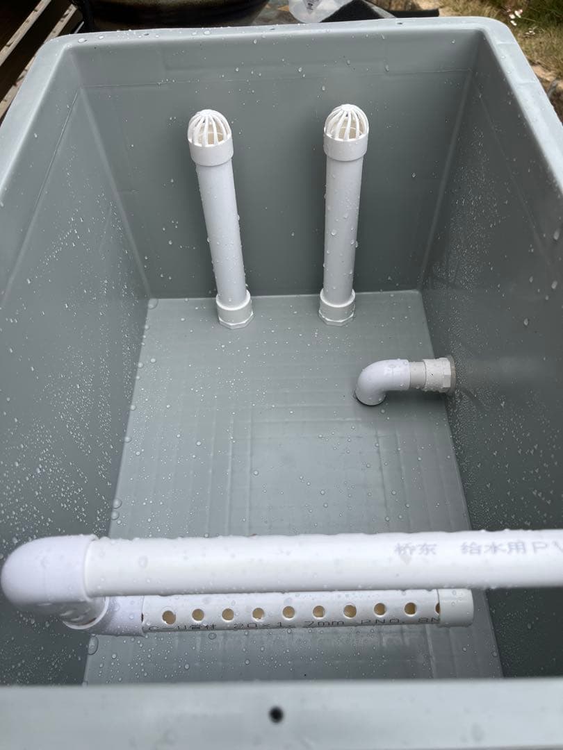 大型水槽用沈殿物理生物一体型濾過槽　水中ポンプバイオスポンジフィルター付き