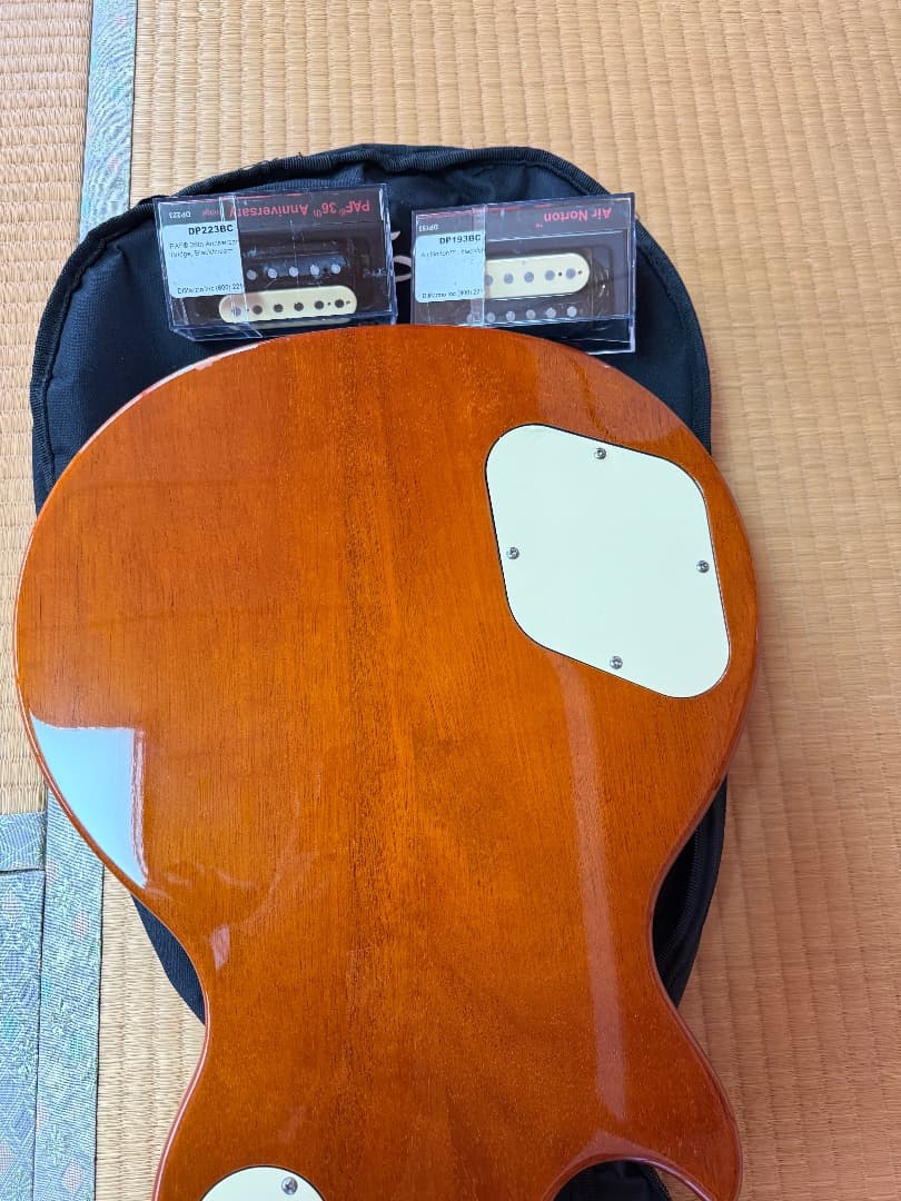 ギター Bacchus BLP-550 HB Universe Series