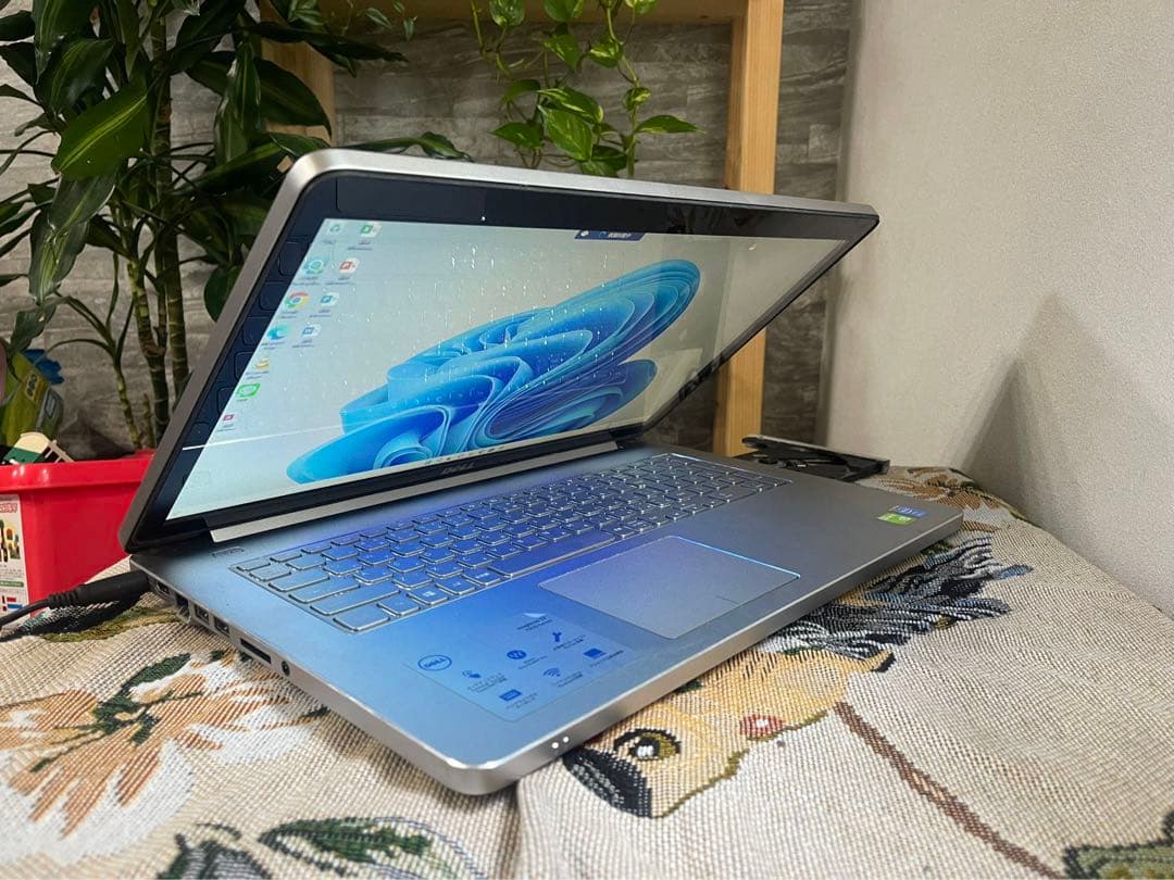 DELL タッチパネル・16GBメモリ・Core i7 4510U