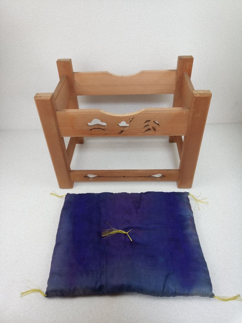 【上鳴保証】和太鼓　欅切り抜き胴　台付　*AN32