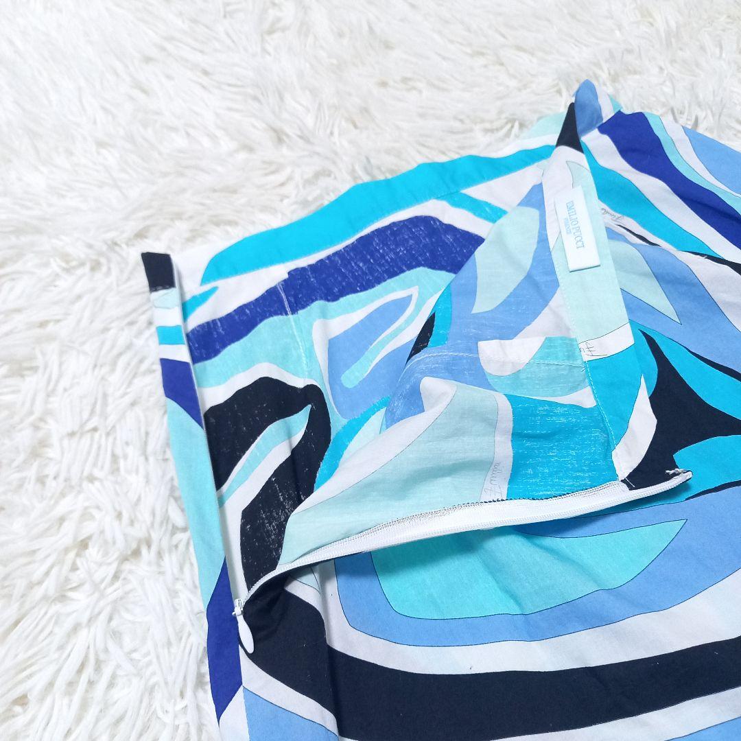 エミリオプッチ　スカート　コットン　プッチ柄　花柄　リゾート　夏　マルチカラー