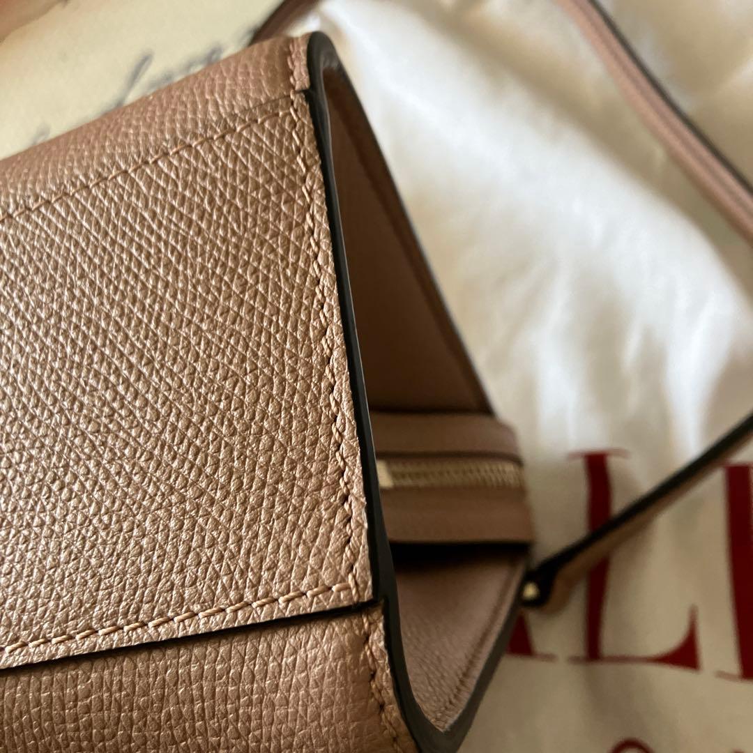 VALENTINO ピンクベージュ ハンドバッグ