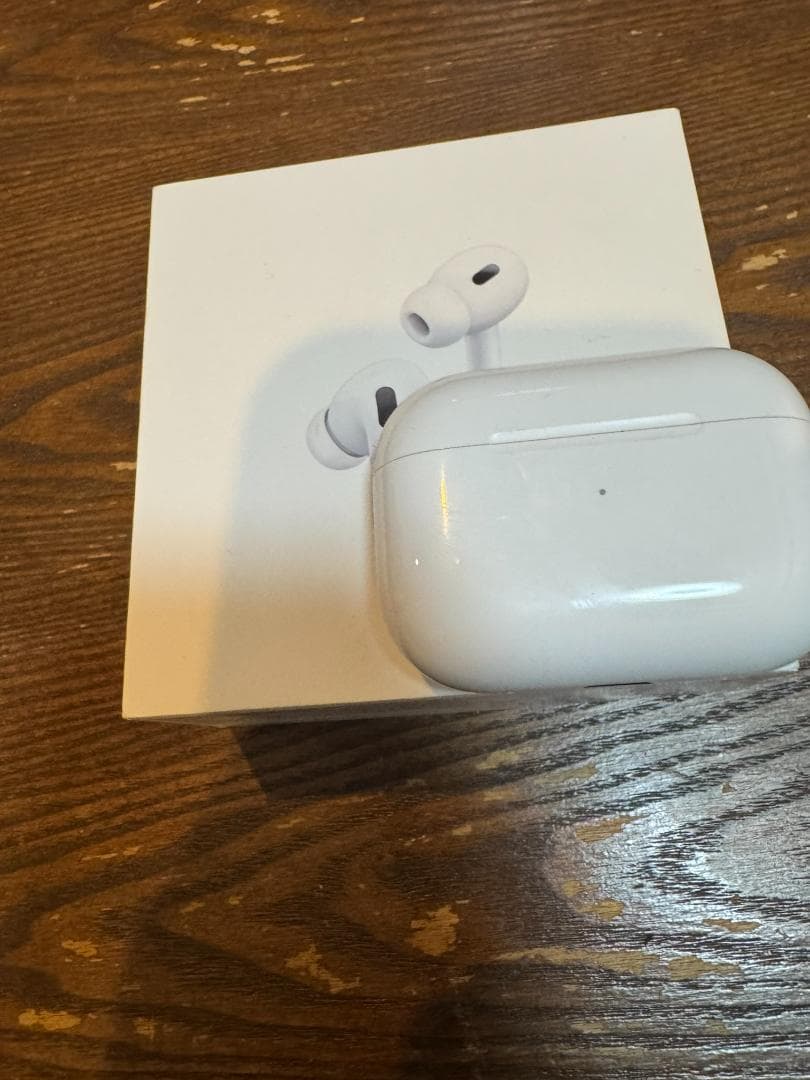 左耳のみAirPods Pro 第2世代 ケース＋左耳 付属品新品Apple純正