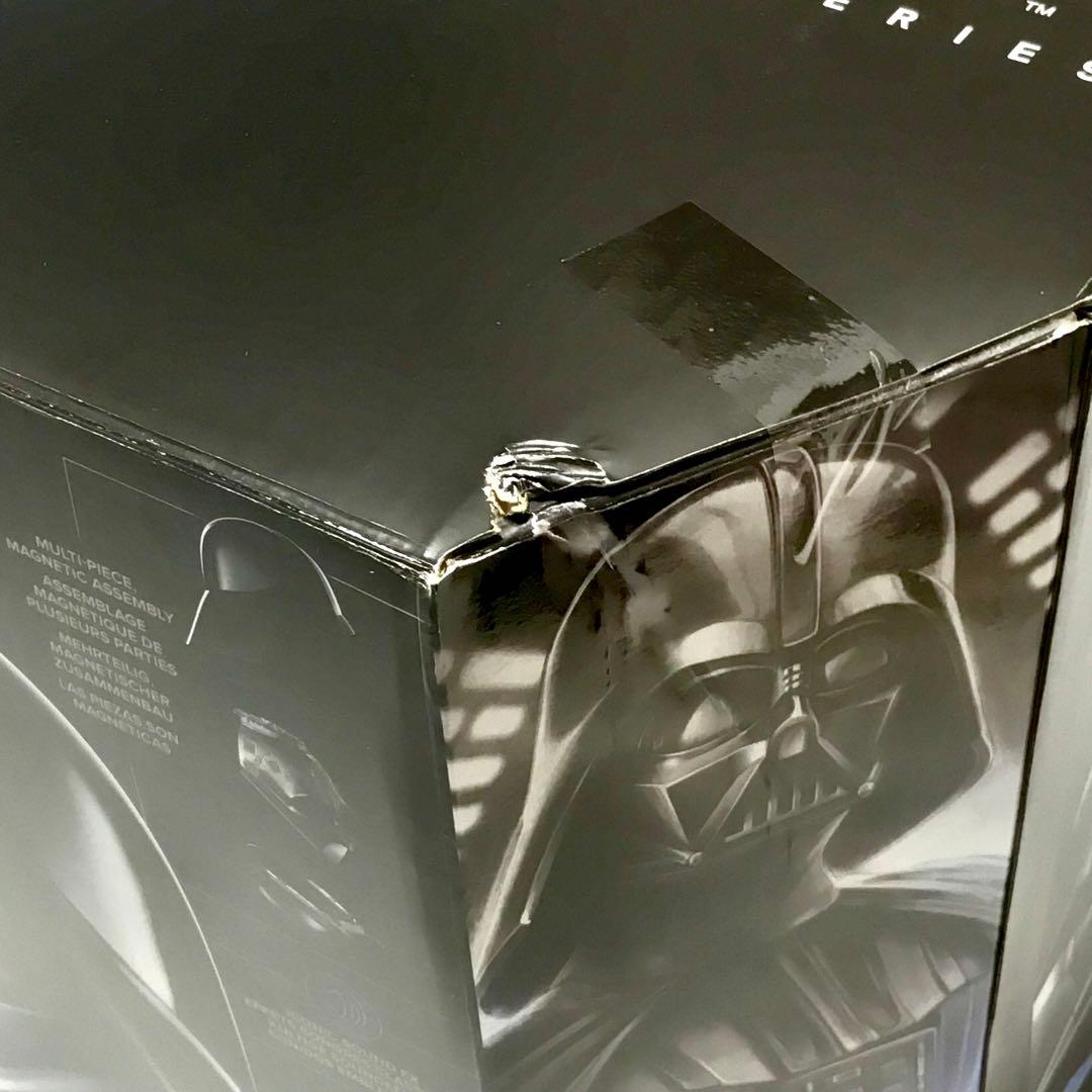 【新品】ハズブロ ブラックシリーズ ダース・ベイダー ヘルメット