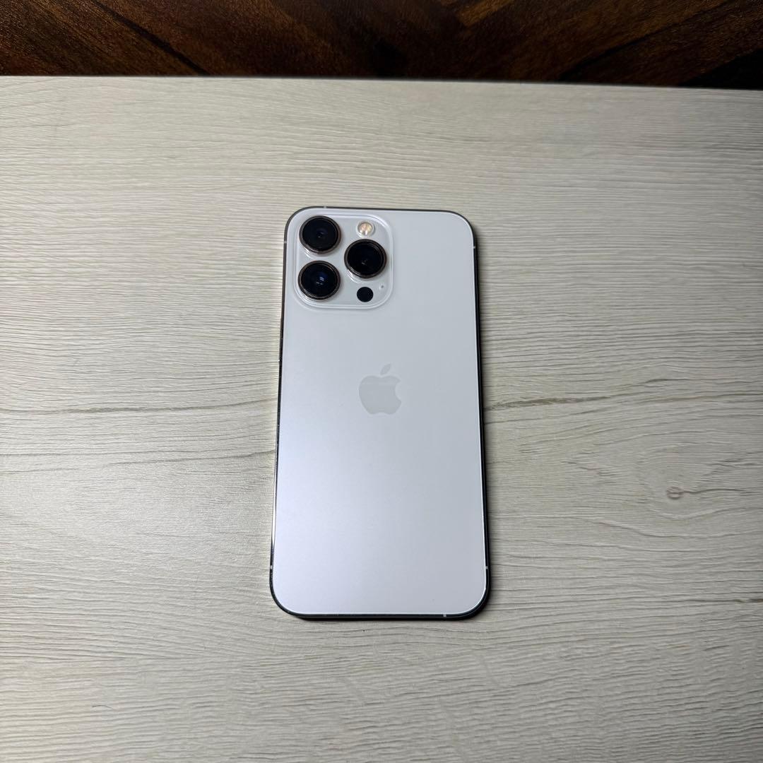 Apple iPhone 13 Pro 128GB シルバー