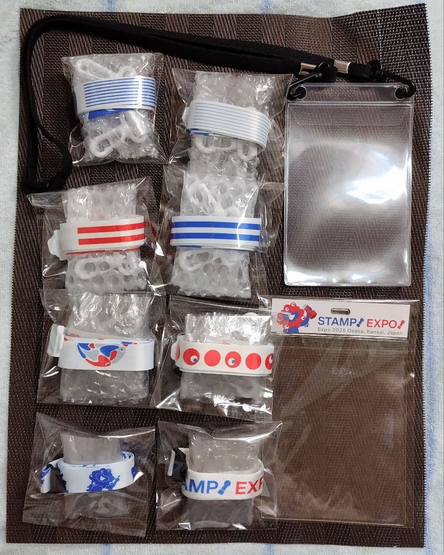 【未使用品】万博スタッフ用ネックストラップ６本＆オマケ３個【非売品】