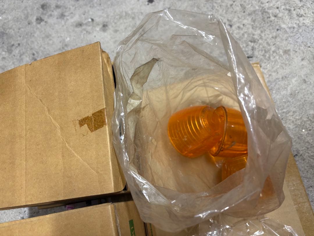 Kawasaki w1s 500ss タマゴ　ウィンカー