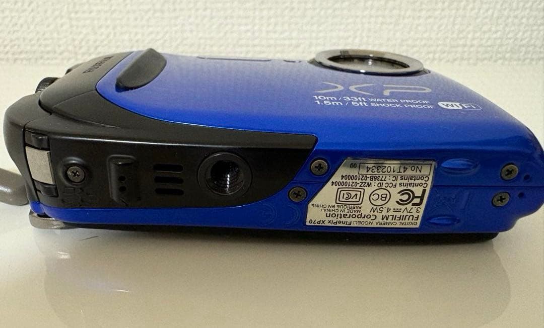 【美品・動作確認済】FUJIFILM XP70防水・耐衝撃デジタルカメラ