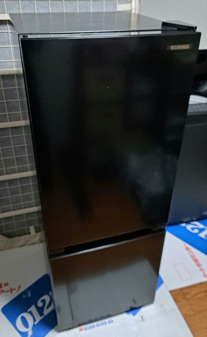 麺です様 アイリスオーヤマ 冷蔵庫 133L IRSD-13A-B 2023年製