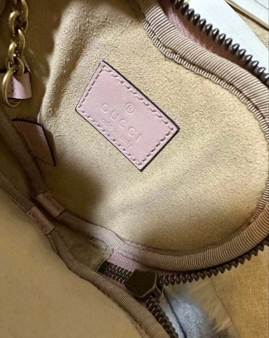 24時間タイムセールダブルG ハートシェイプケース　GUCCI グッチ