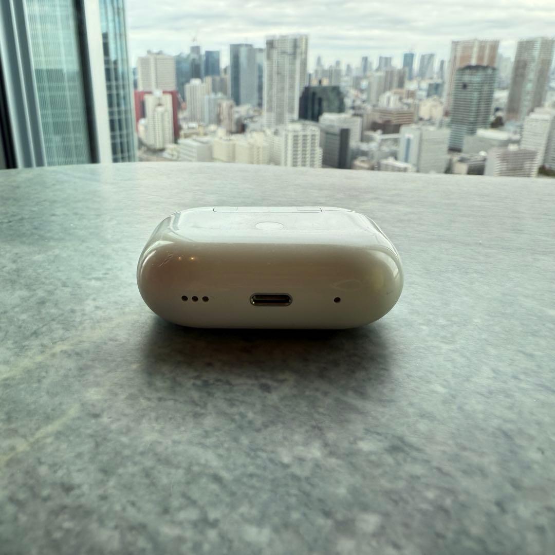 正規品！ AirPods Pro 第2世代 Lightning充電ケース付き