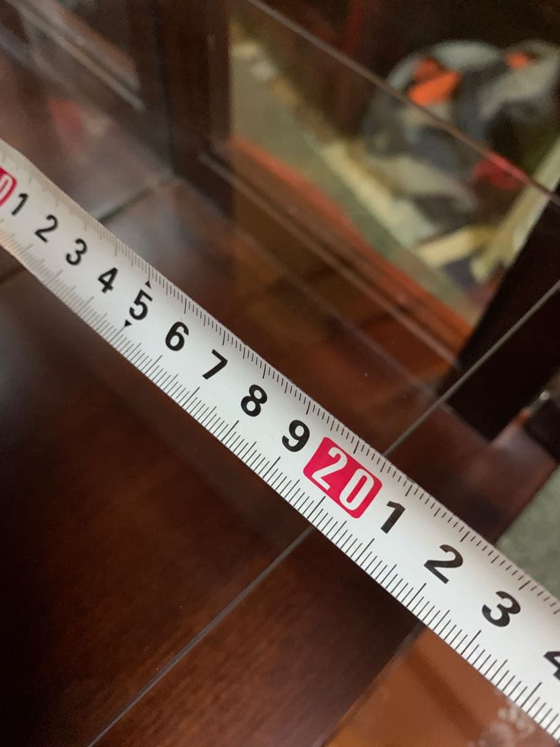 ガラスコレクションケース　飾り棚