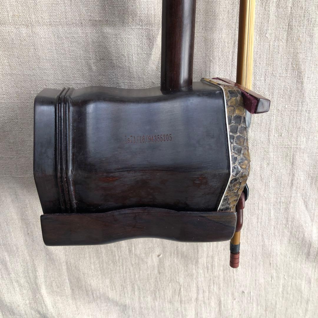 二胡　ケース付き