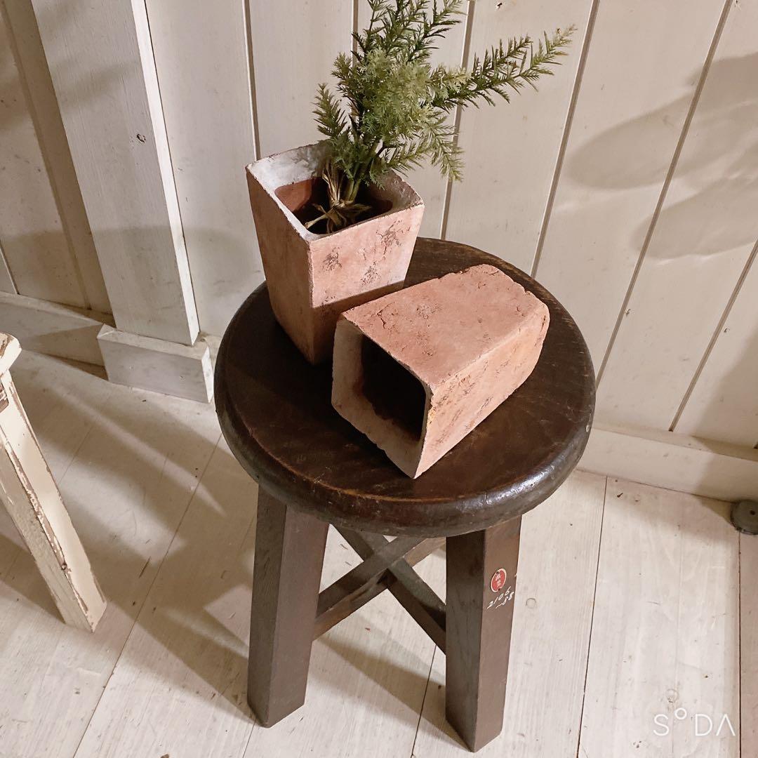 アンティークチェア 古い椅子 レトロ