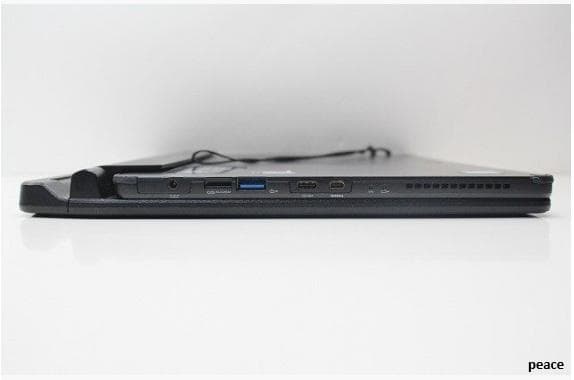 【美品】ノートPC／2in1／富士通ARROWS Tab Q738第8世代i5