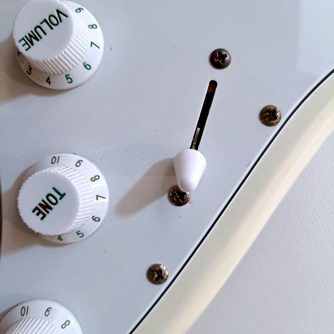 メンテ済｜Bacchusストラトキャスター ホワイト