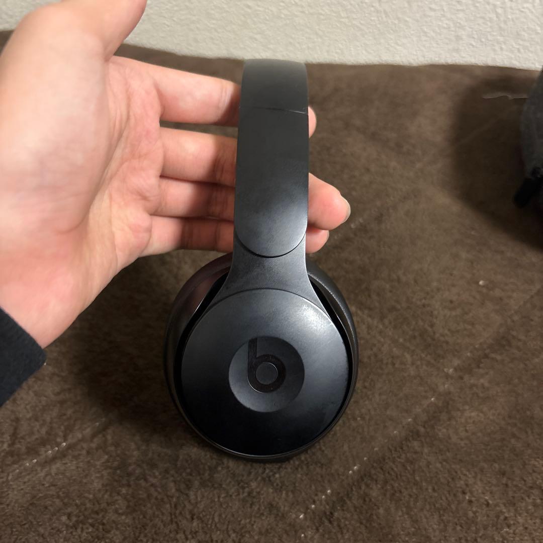 Beats SOLO PRO ワイヤレスヘッドホン　ノイキャン